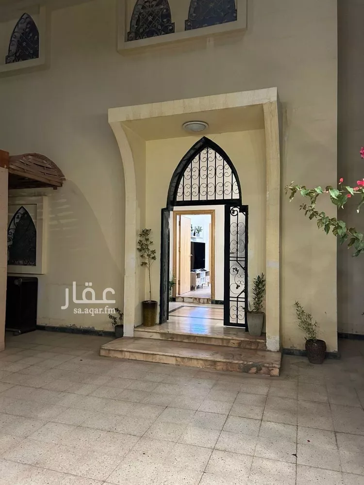 فيلا للبيع في شارع ابن فضلان, حي النفل, مدينة الرياض, منطقة الرياض
