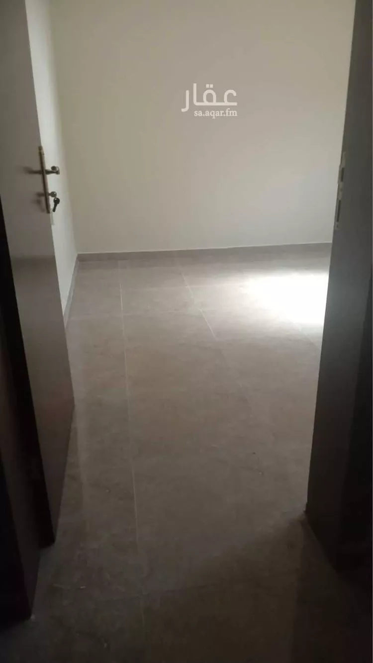 شقة للبيع في شارع البحر الميت, حي إشبيلية, مدينة الرياض, منطقة الرياض صورة 2