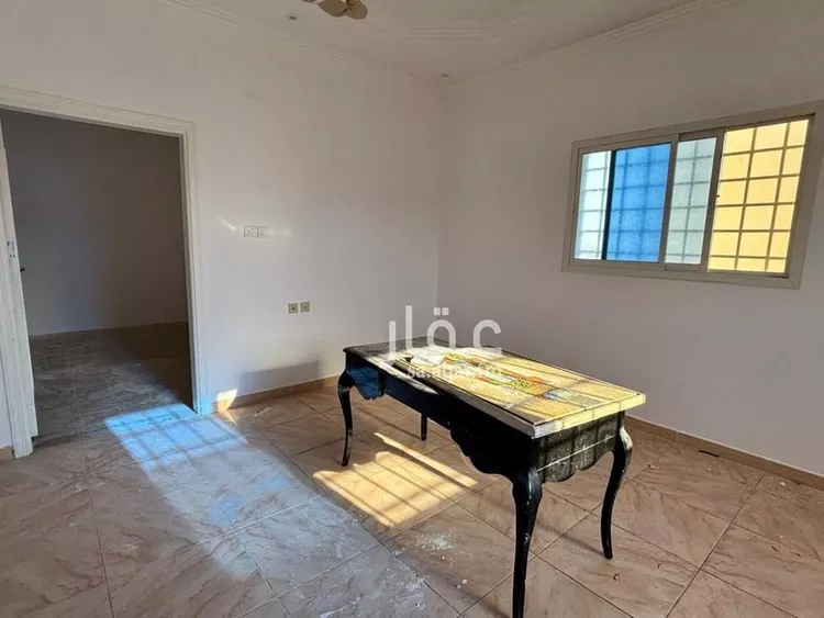 شقة للإيجار في شارع وادي الصمان, حي الملك فيصل, مدينة الرياض, منطقة الرياض