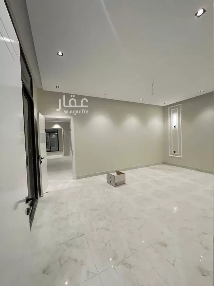 عمارة للبيع في شارع الانابه, حي الصواري, مدينة الخبر, المنطقة الشرقية صورة 4