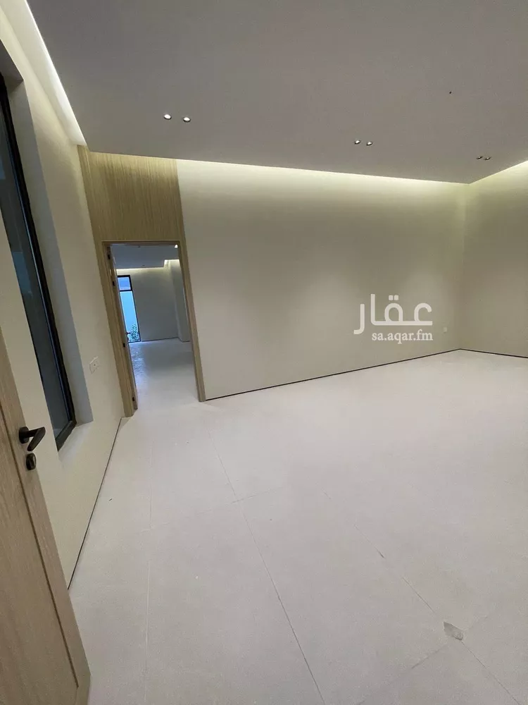 فيلا للبيع في شارع المغيره ابن شعبه, حي الصواري, مدينة الخبر, المنطقة الشرقية 8