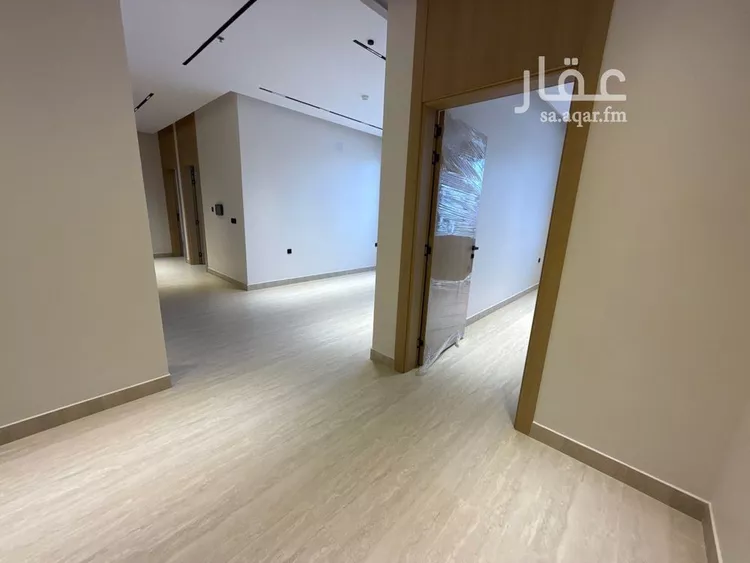 شقة للبيع في شارع مطلق بن صالح بن مطلق, حي إشبيلية, مدينة الرياض, منطقة الرياض صورة 2