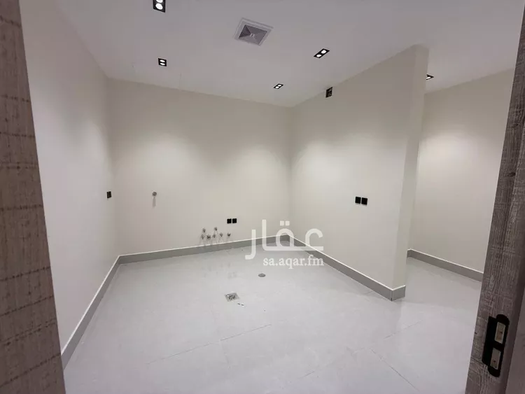 دور للبيع في شارع الصرح, حي المعيزيلة, مدينة الرياض, منطقة الرياض صورة 2