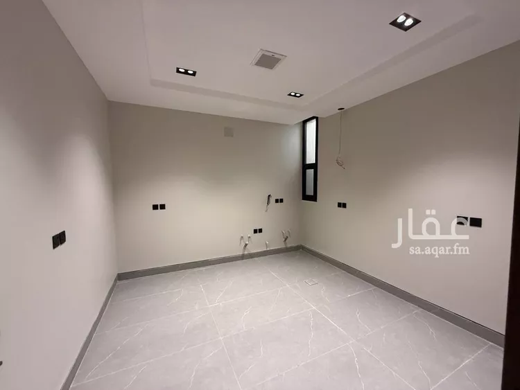 دور للبيع في شارع محمد بن عمر الفاخري, حي إشبيلية, مدينة الرياض, منطقة الرياض صورة 5