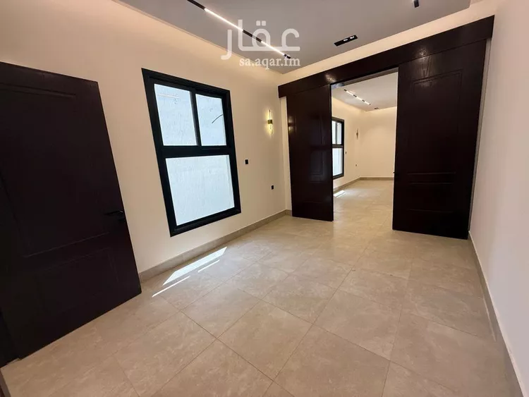 دور للبيع في شارع صالح بن عمران, حي المونسية, مدينة الرياض, منطقة الرياض 1 صورة