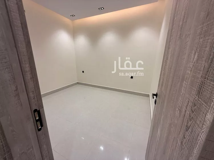 دور للبيع في شارع الصرح, حي المعيزيلة, مدينة الرياض, منطقة الرياض صورة 4