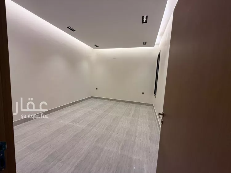 فيلا للبيع في شارع أحمد بن أصبغ, حي الرمال, مدينة الرياض, منطقة الرياض صورة 2