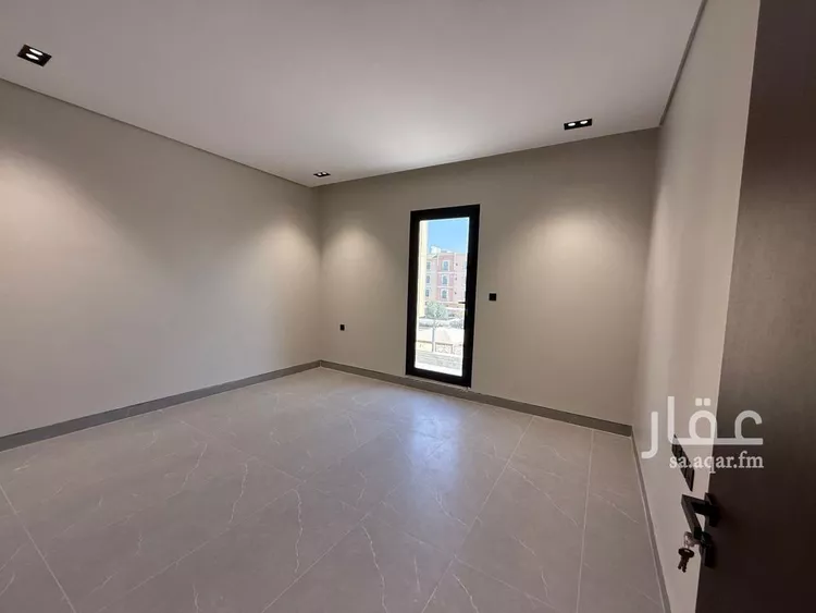 دور للبيع في شارع الرايس, حي إشبيلية, مدينة الرياض, منطقة الرياض صورة 5