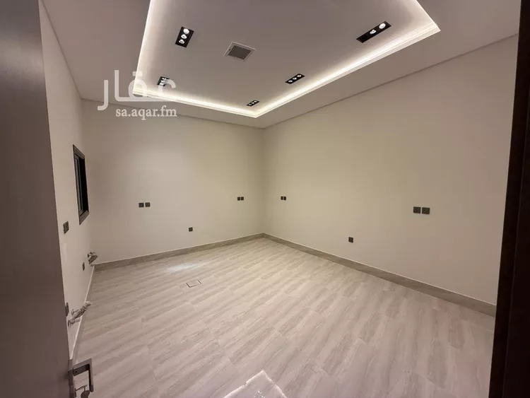 فيلا للبيع في شارع شارع وادي الساحل, حي الرمال, مدينة الرياض, منطقة الرياض صورة 4