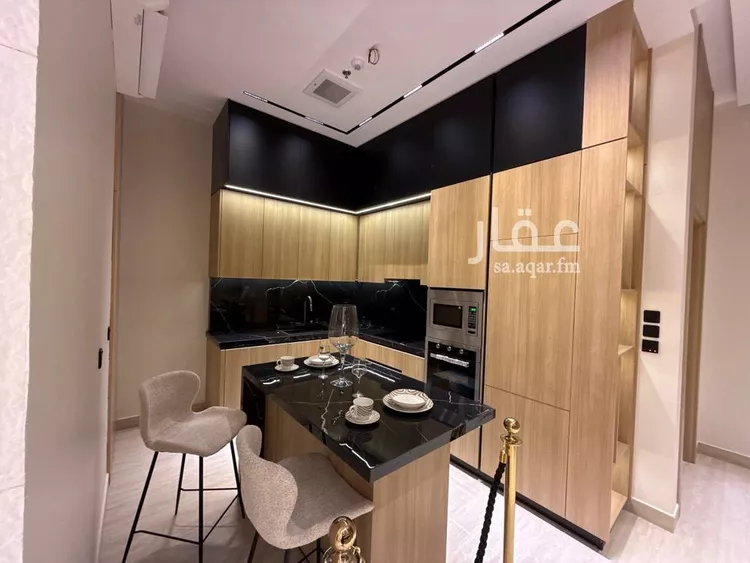 شقة للبيع في شارع مطلق بن صالح بن مطلق, حي إشبيلية, مدينة الرياض, منطقة الرياض 6