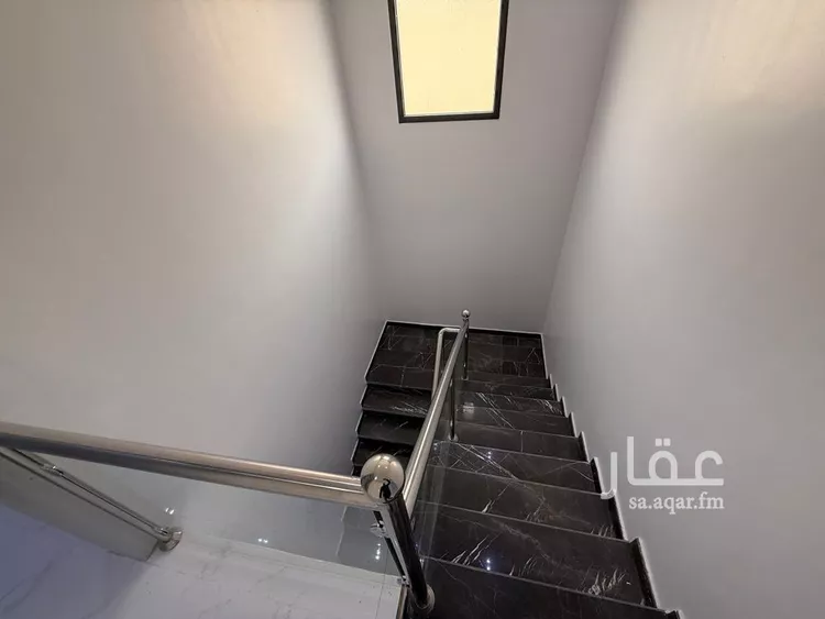 دور للبيع في شارع سليمان الحميضي, حي الجنادرية, مدينة الرياض, منطقة الرياض صورة 3