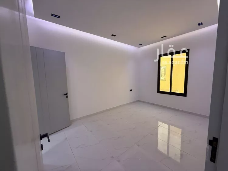 دور للبيع في شارع سليمان الحميضي, حي الجنادرية, مدينة الرياض, منطقة الرياض صورة 4