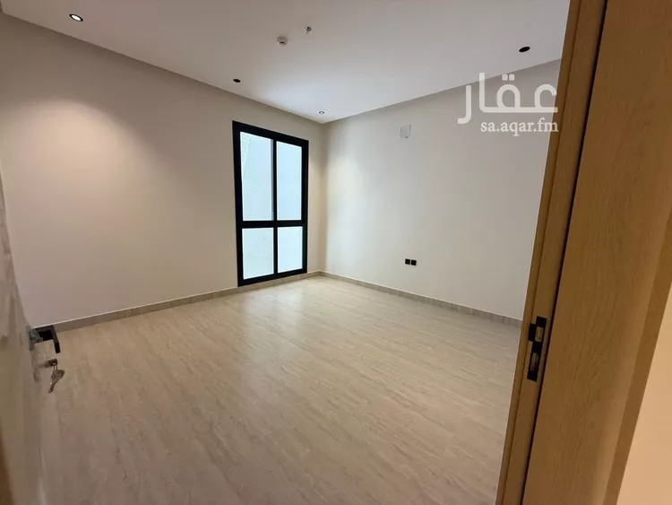 شقة للبيع في شارع مطلق بن صالح بن مطلق, حي إشبيلية, مدينة الرياض, منطقة الرياض 11