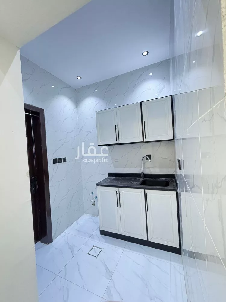 شقة للإيجار في شارع أبي عبدالله الجناني, حي اليرموك, مدينة الرياض, منطقة الرياض صورة 2