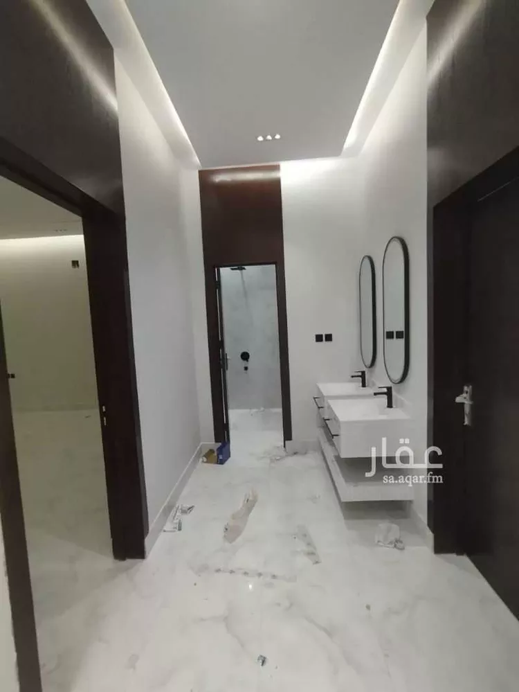 فيلا للبيع في شارع أبي موسى الأشوني, حي البيان, مدينة الرياض, منطقة الرياض صورة 2
