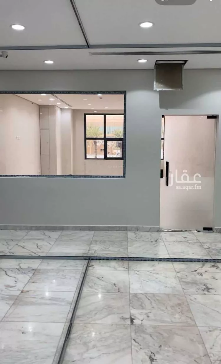Commercial Office for Rent in Riyadh Al Quds صورة 3