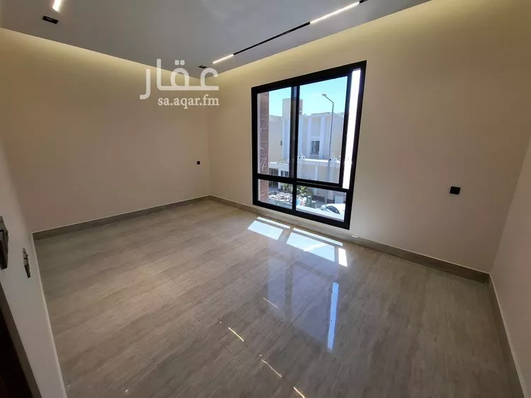 فيلا للبيع في شارع سعيد بن نفيل, حي الرمال, مدينة الرياض, منطقة الرياض صورة 3