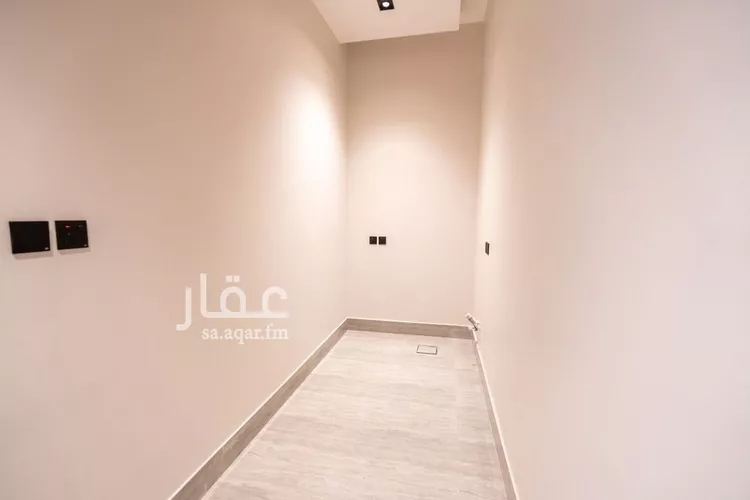 فيلا للبيع في شارع سعد البلنسي, حي الرمال, مدينة الرياض, منطقة الرياض صورة 4