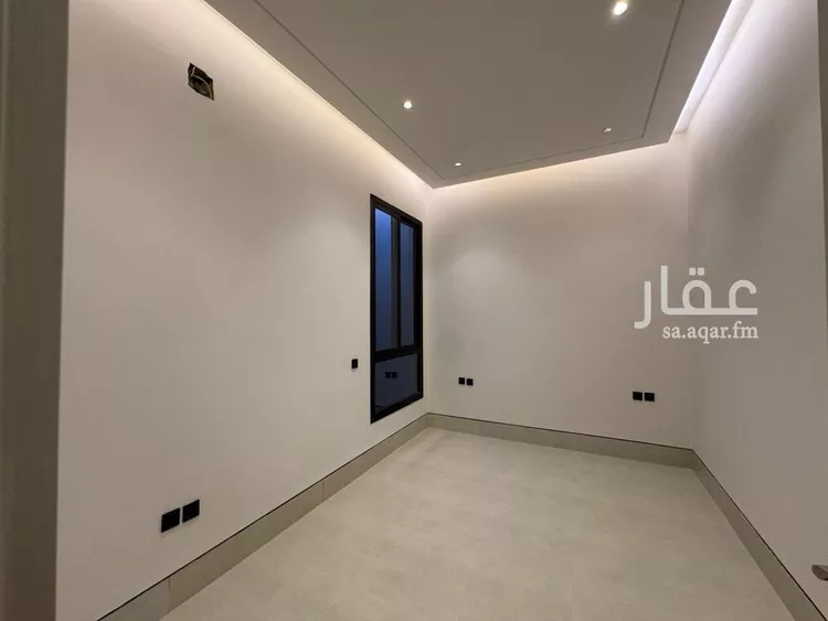 دور للبيع في شارع عبيدالله الفقيه, حي الرمال, مدينة الرياض, منطقة الرياض صورة 3