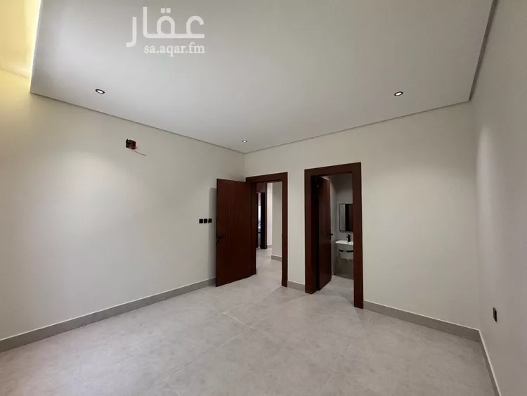 فيلا للبيع في شارع طريق الجنادرية, حي المعيزيلة, مدينة الرياض, منطقة الرياض صورة 4