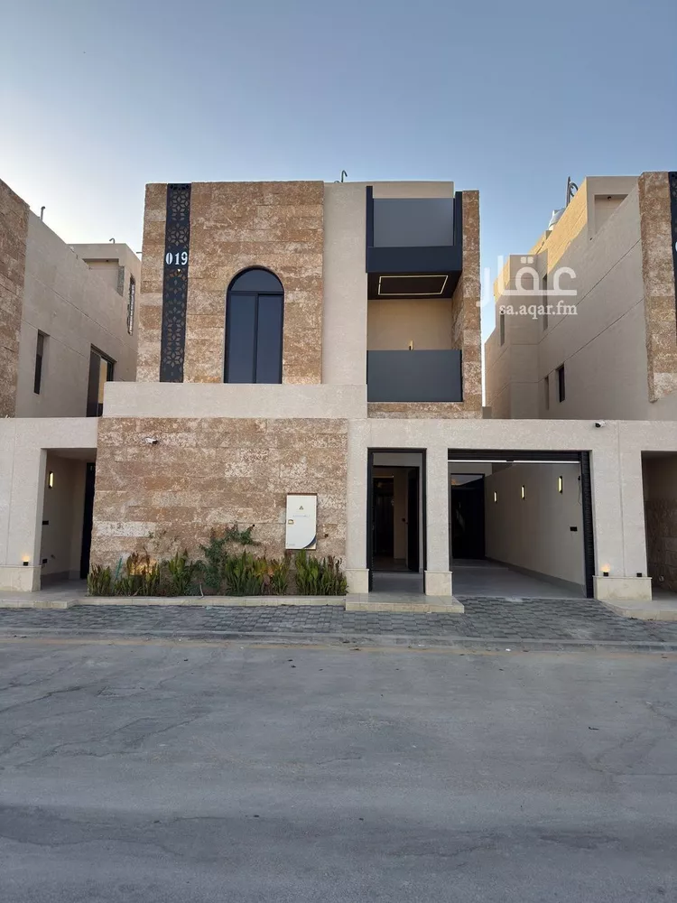 فيلا للبيع في شارع أوس بن المنذر الأنصاري, حي الرمال, مدينة الرياض, منطقة الرياض