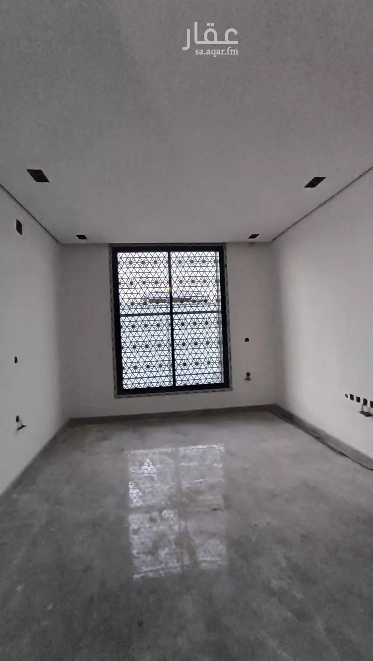 دور للبيع في شارع الغريسة, حي إشبيلية, مدينة الرياض, منطقة الرياض صورة 4