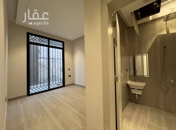 دور للبيع في شارع رقم 67, حي المونسية, مدينة الرياض, منطقة الرياض صورة 2