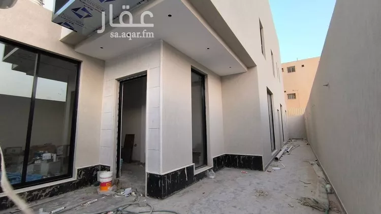 دور للبيع في شارع الغريسة, حي إشبيلية, مدينة الرياض, منطقة الرياض صورة 4