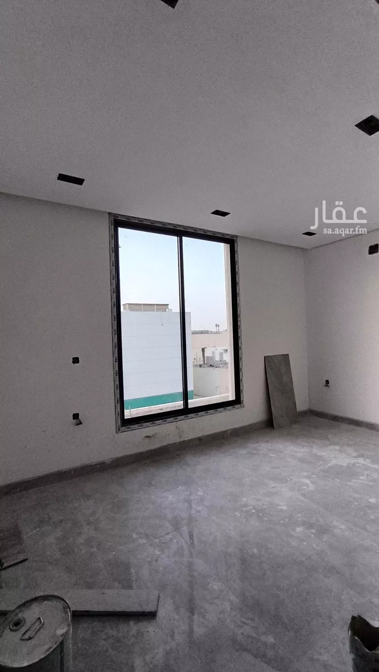 دور للبيع في شارع الغريسة, حي إشبيلية, مدينة الرياض, منطقة الرياض صورة 2