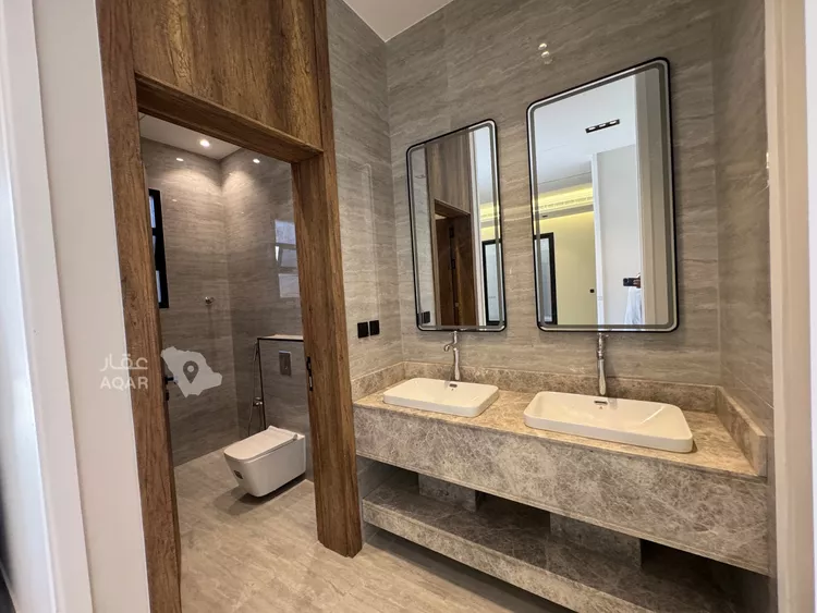 Villa for Sale in Riyadh Al Arid 7