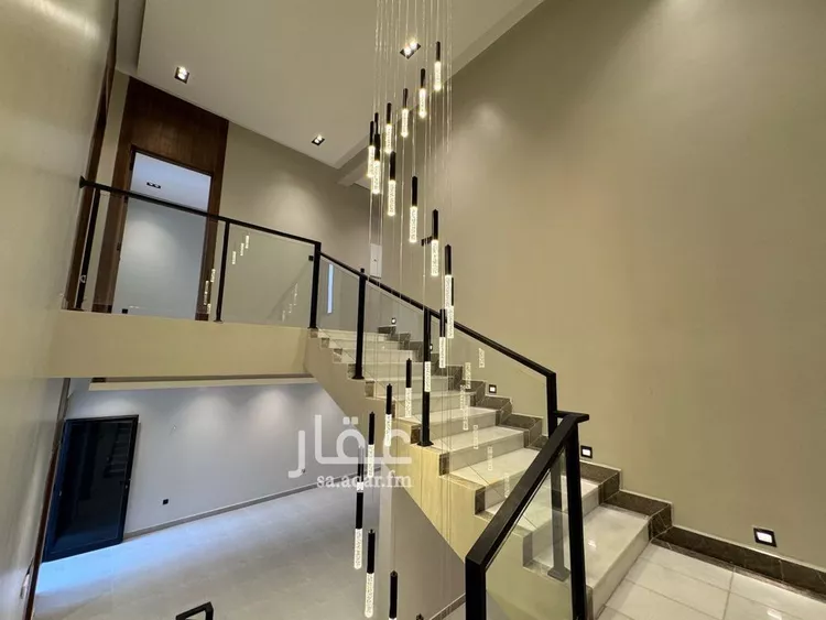 فيلا للبيع في شارع رقم 379, حي المونسية, مدينة الرياض, منطقة الرياض صورة 3