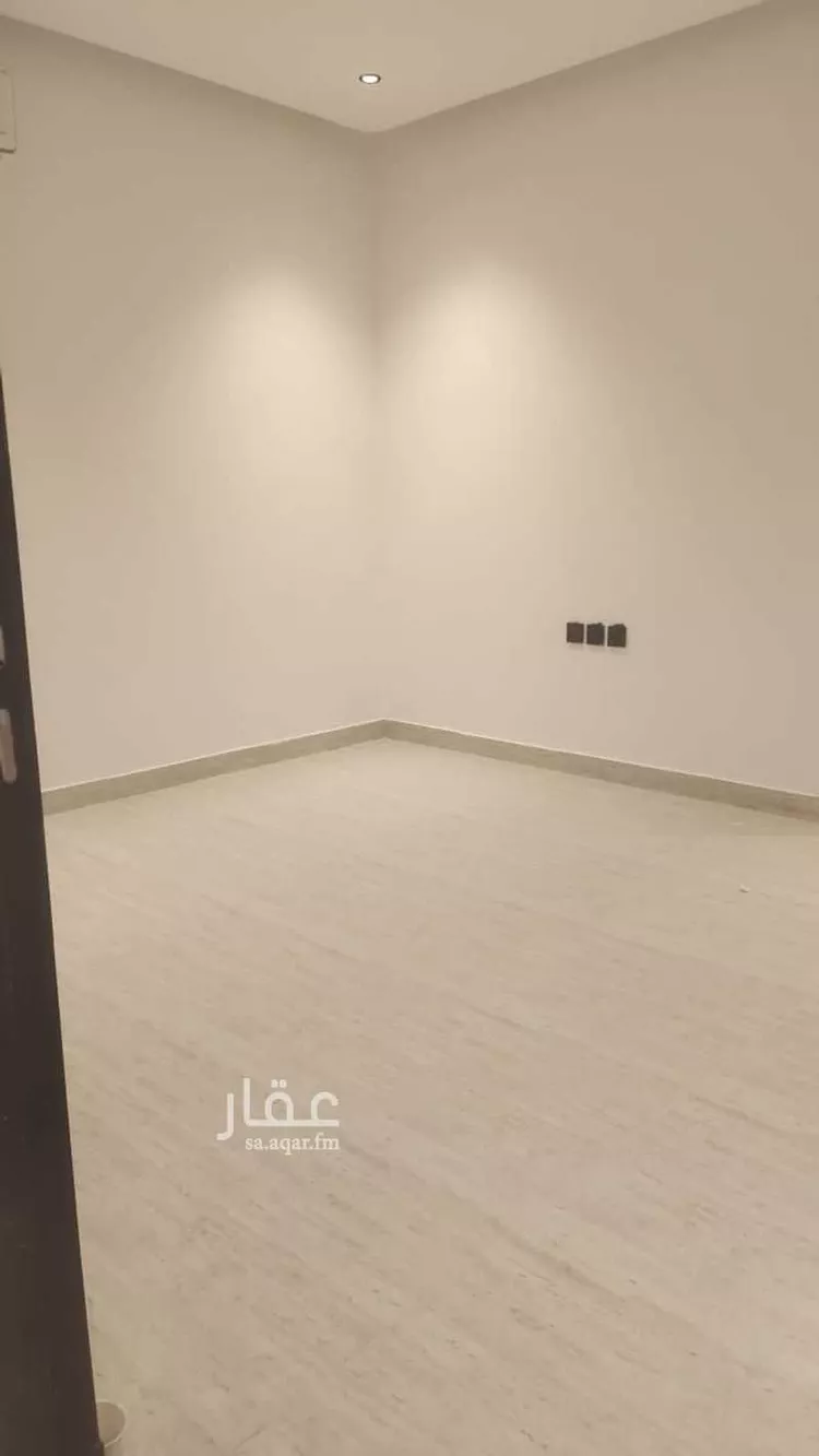 عمارة للإيجار في شارع محمد بن ابي تمام, حي النسيم الغربي, مدينة الرياض, منطقة الرياض صورة 3