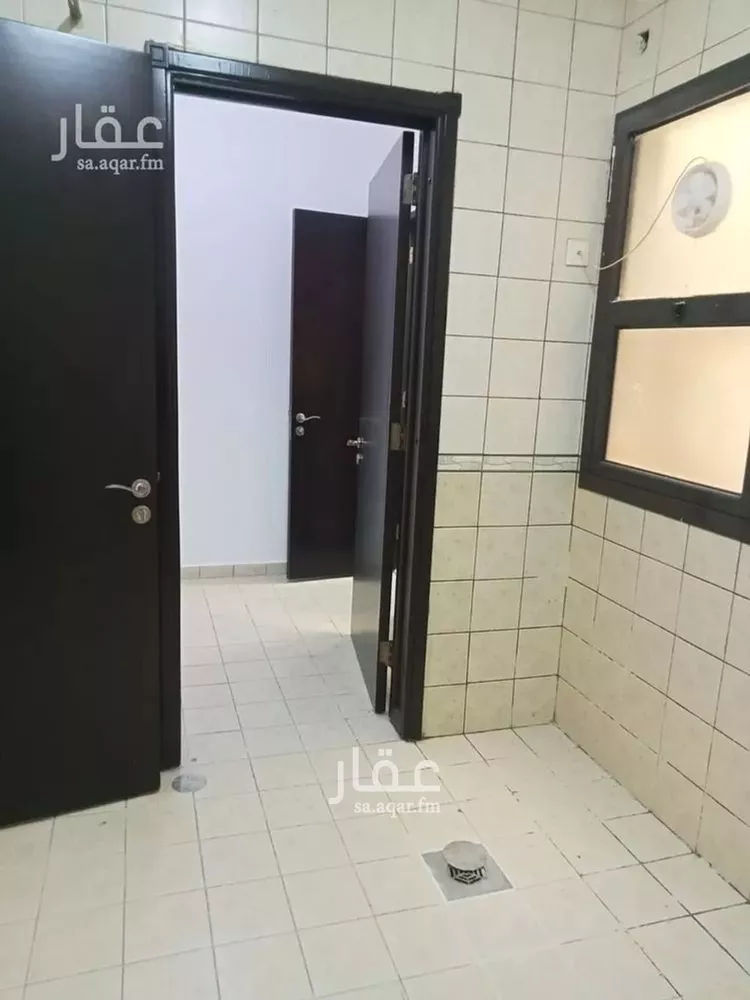 شقة للإيجار في شارع سعد بن عتيق, حي السويدي, مدينة الرياض, منطقة الرياض صورة 3