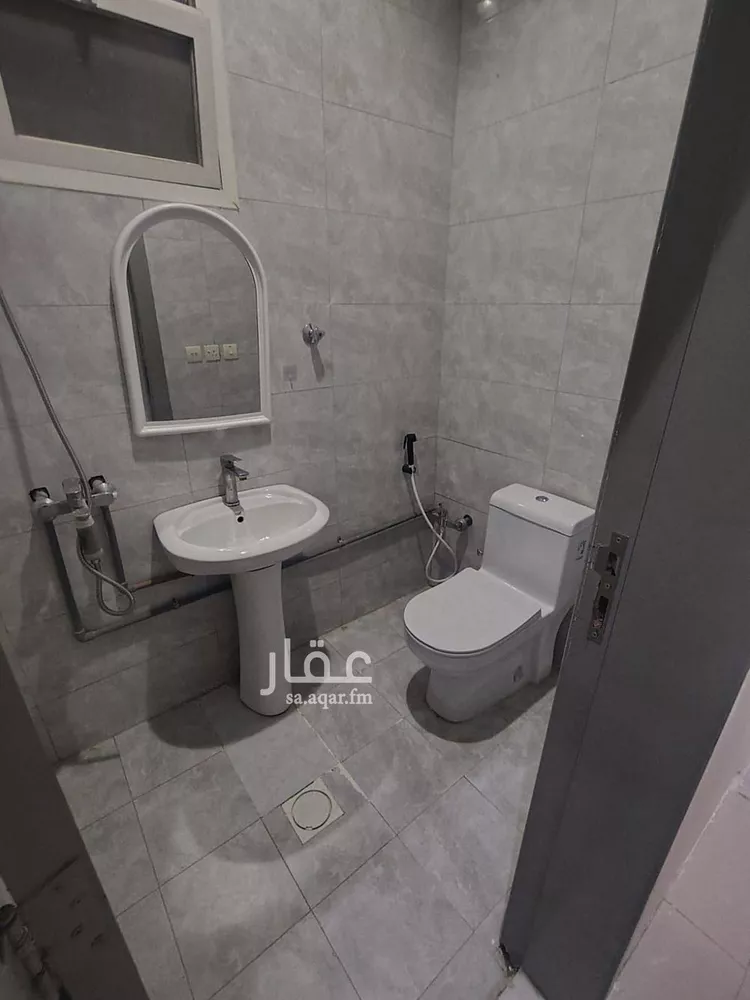 شقة للإيجار في شارع أبي برزة الأسلمي, حي الضباط, مدينة الرياض, منطقة الرياض صورة 2