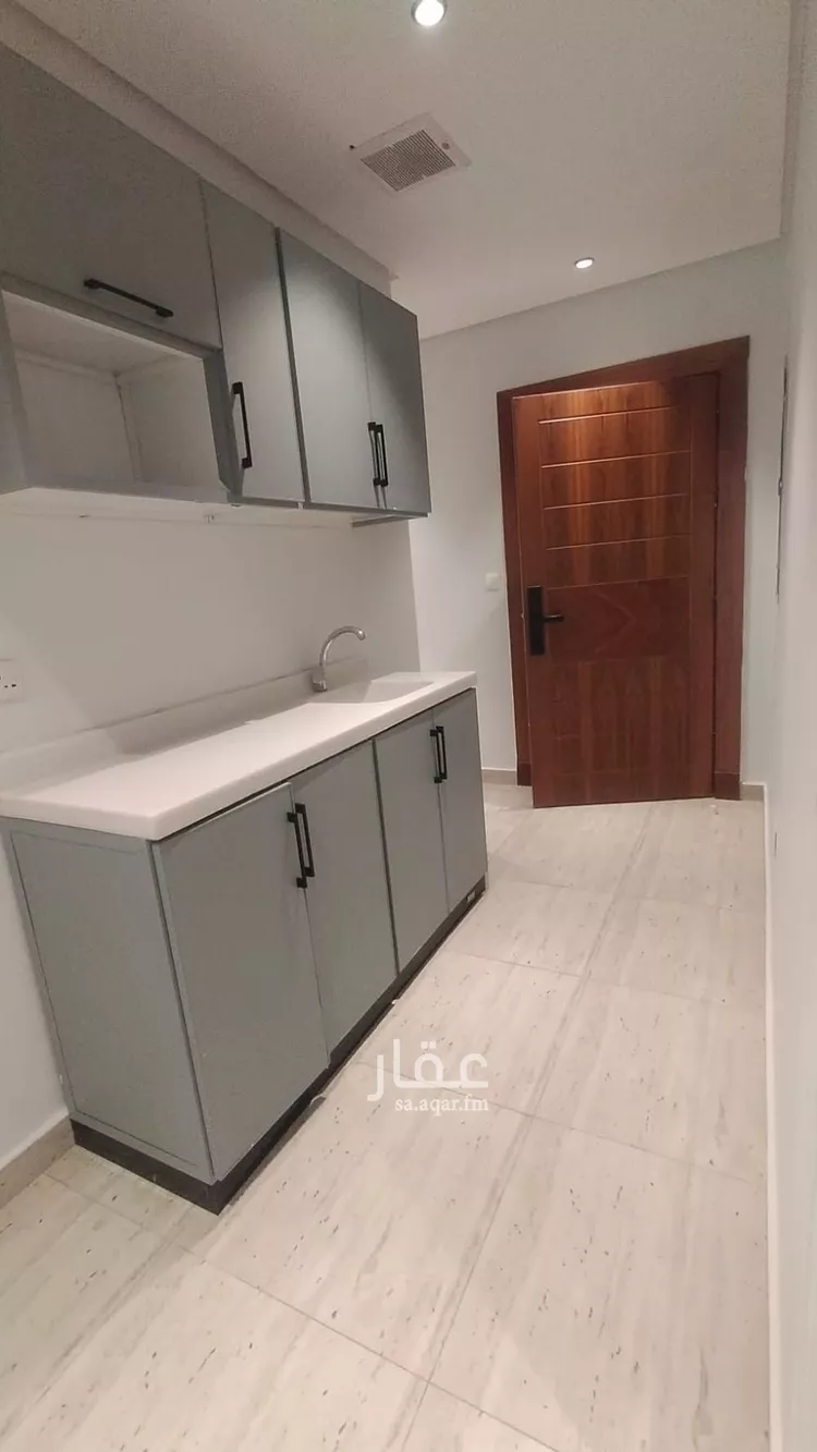 شقة للإيجار في شارع القصرين, حي الندى, مدينة الرياض, منطقة الرياض صورة 4