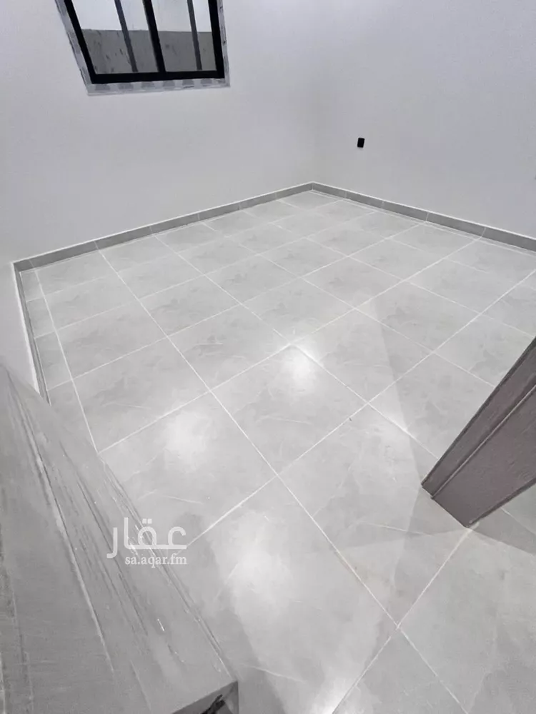 شقة للإيجار في شارع الديوان, حي العزيزية, مدينة الرياض, منطقة الرياض