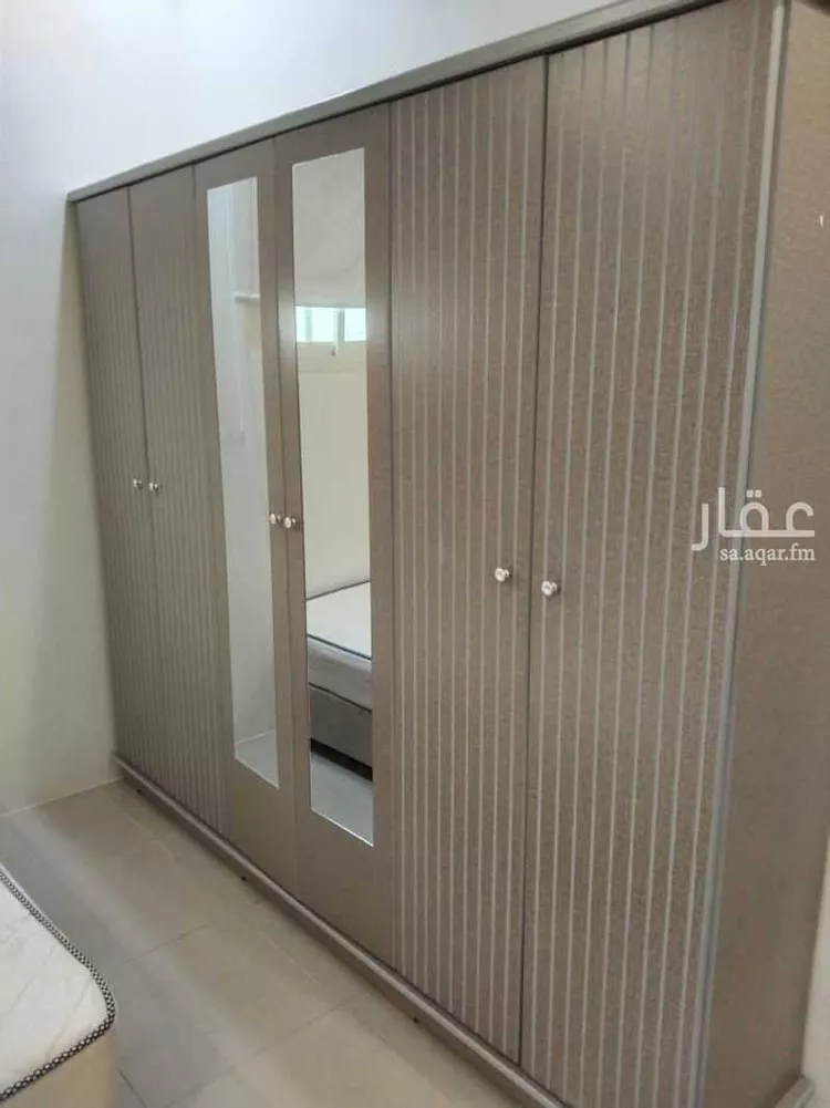 شقة للإيجار في شارع تميم بن بشر, حي الضباط, مدينة الرياض, منطقة الرياض
