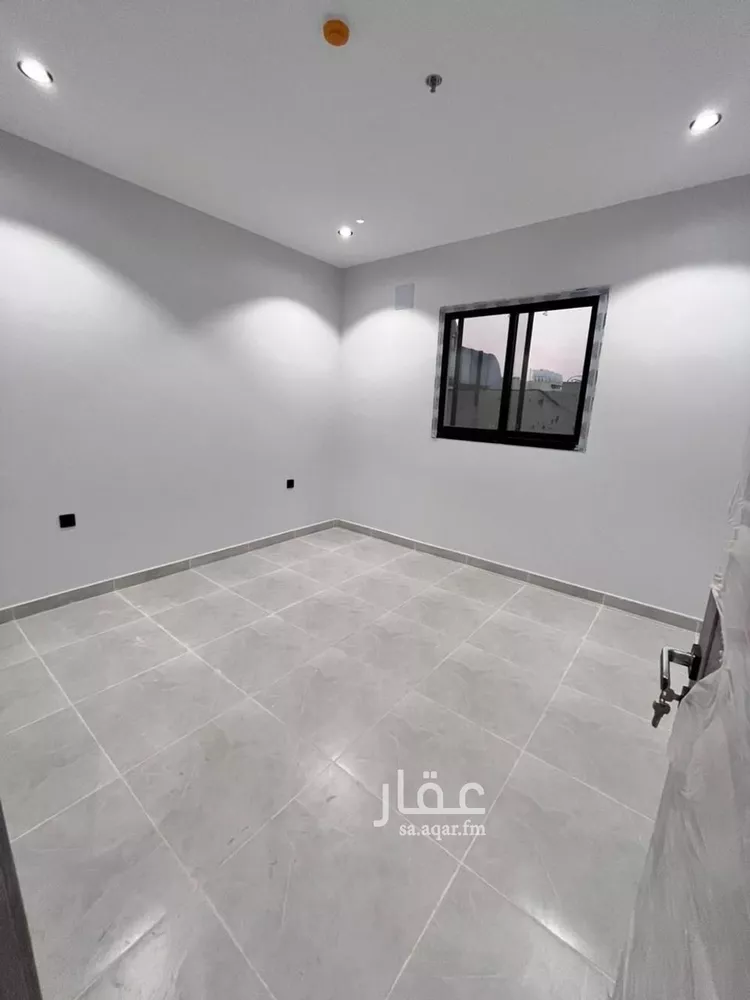 شقة للإيجار في شارع ابن الوارث, حي العزيزية, مدينة الرياض, منطقة الرياض