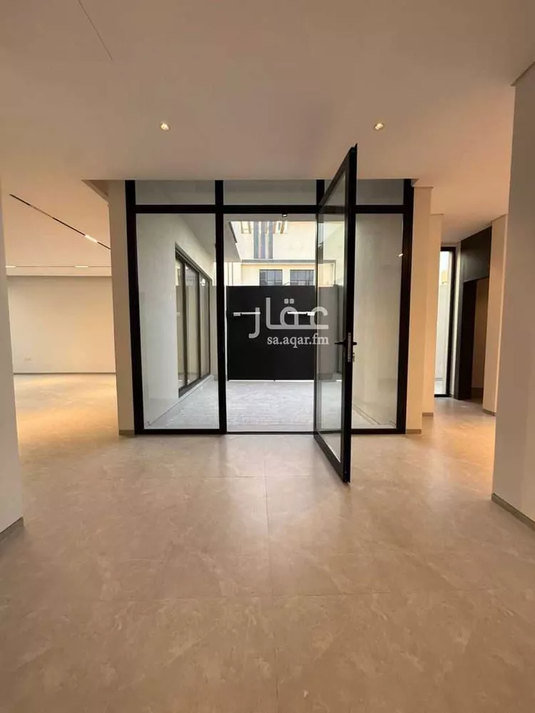 فيلا للبيع في شارع الشقيب, حي العارض, مدينة الرياض, منطقة الرياض