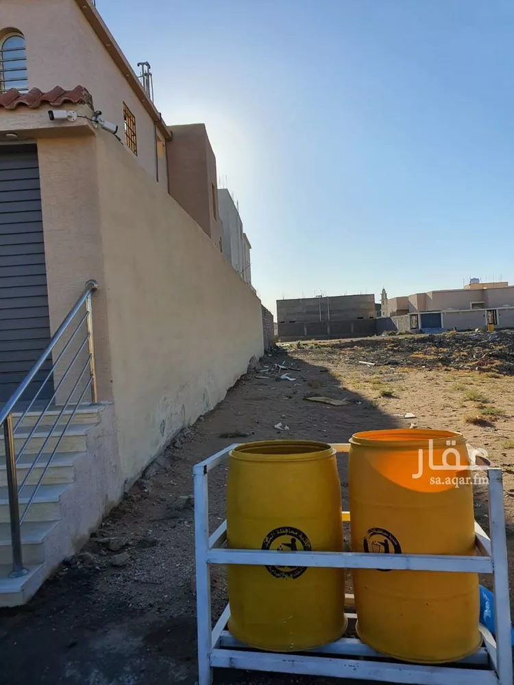 أرض للبيع في شارع الورود حي المنح8, حي الورود, مدينة مهد الذهب, منطقة المدينة المنورة صورة 4