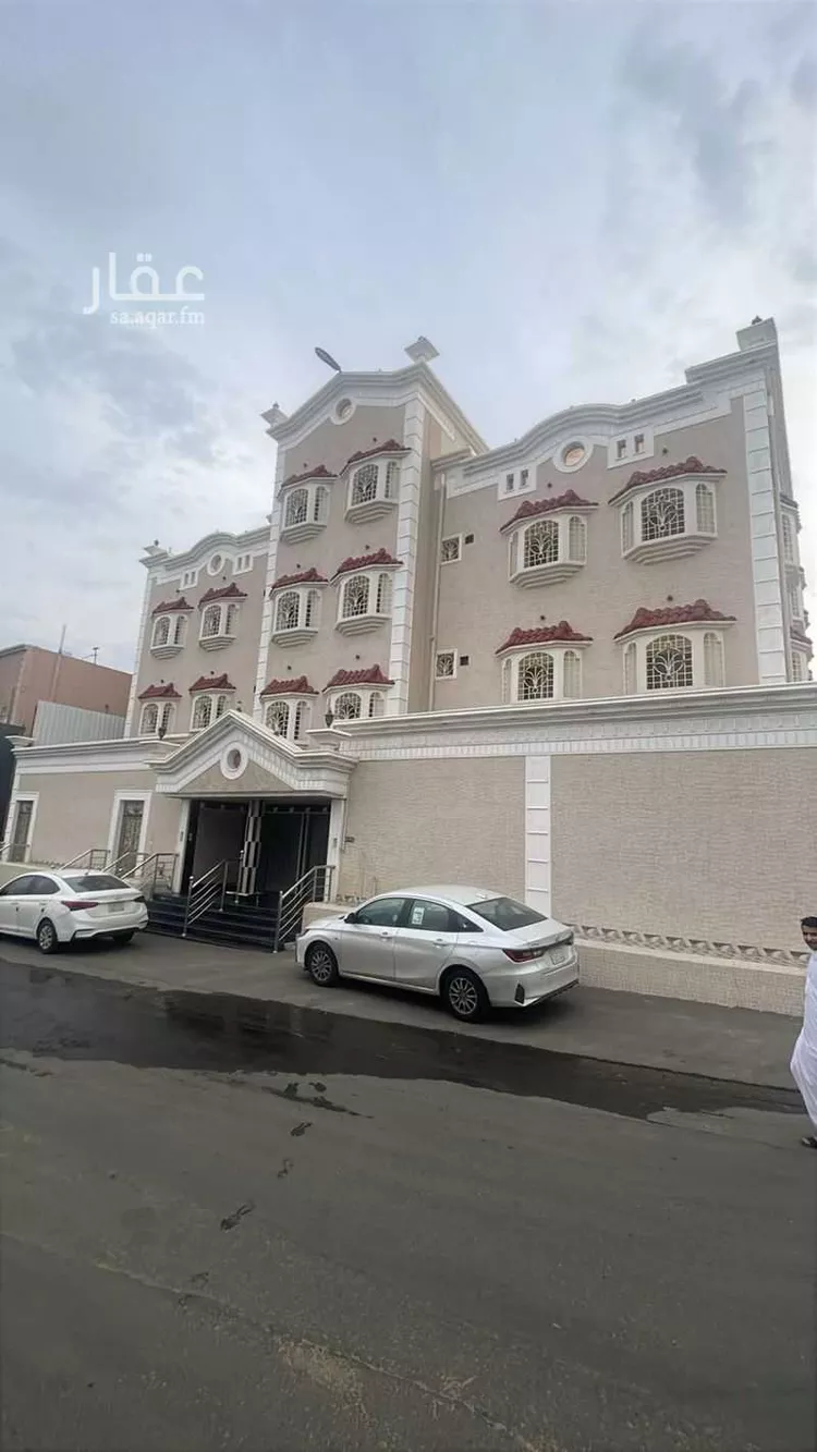 عمارة للإيجار في شارع الحرابي, حي الحرابي, مدينة خميس مشيط, منطقة عسير