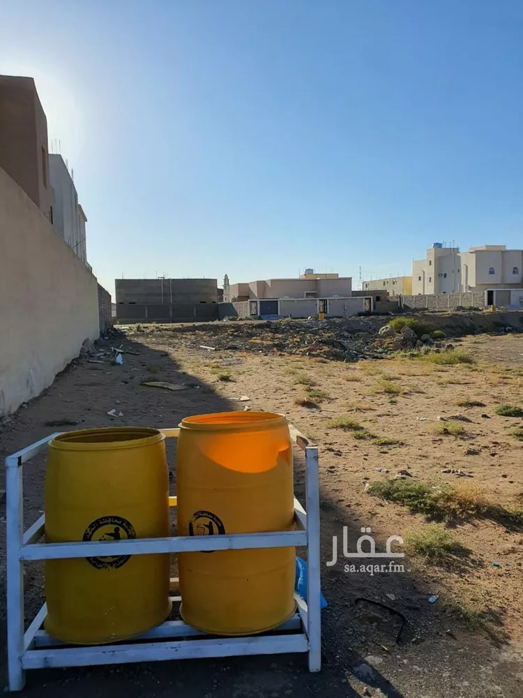 أرض للبيع في شارع الورود حي المنح8, حي الورود, مدينة مهد الذهب, منطقة المدينة المنورة صورة 2