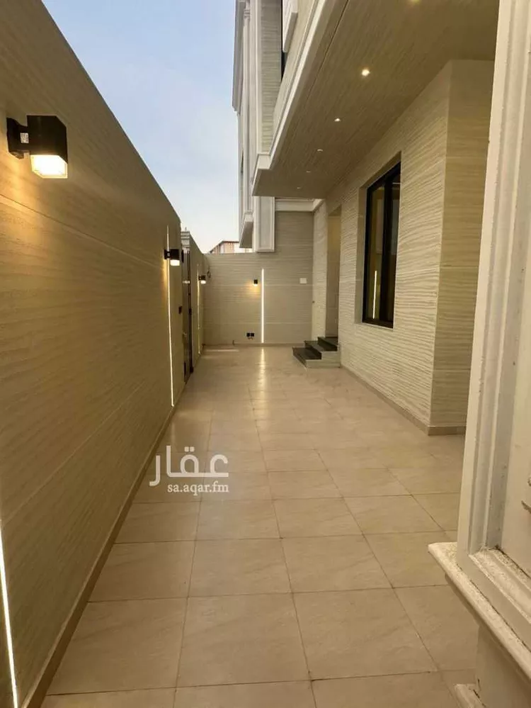 فيلا للبيع في شارع شارع موسي بن نصير, حي البديع, مدينة أبها, منطقة عسير صورة 2