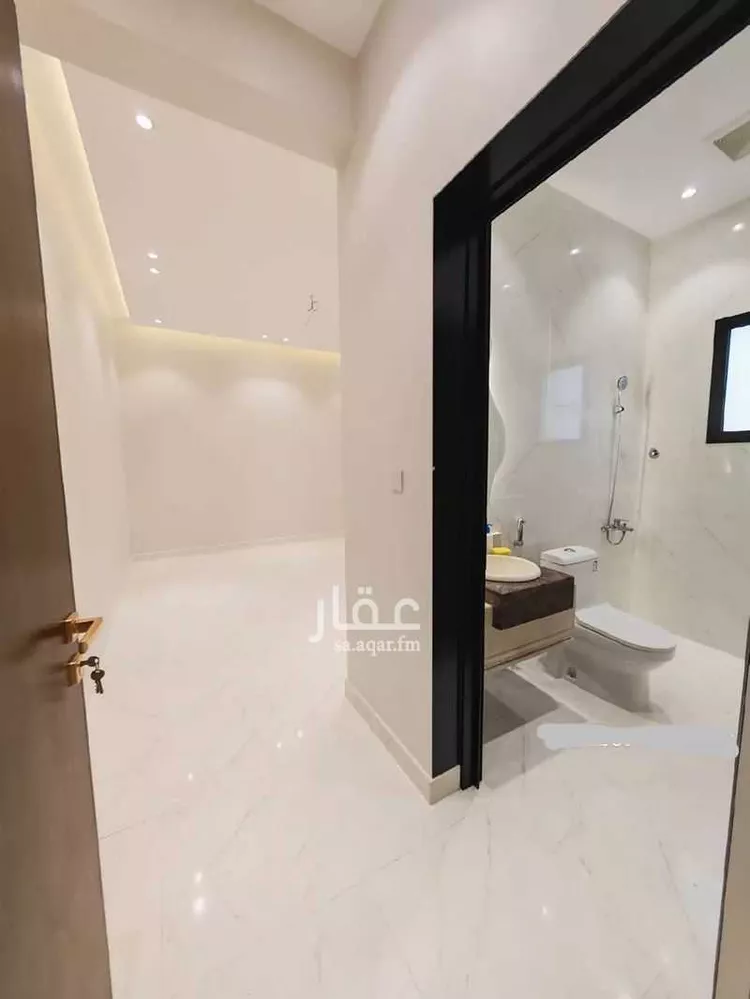 دور للبيع في شارع شارع 8 د, حي المطار, مدينة جازان, منطقة جازان 23