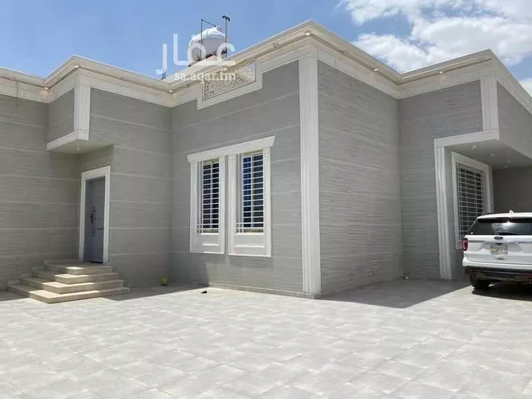 Floor for Sale in Abha Guraiger