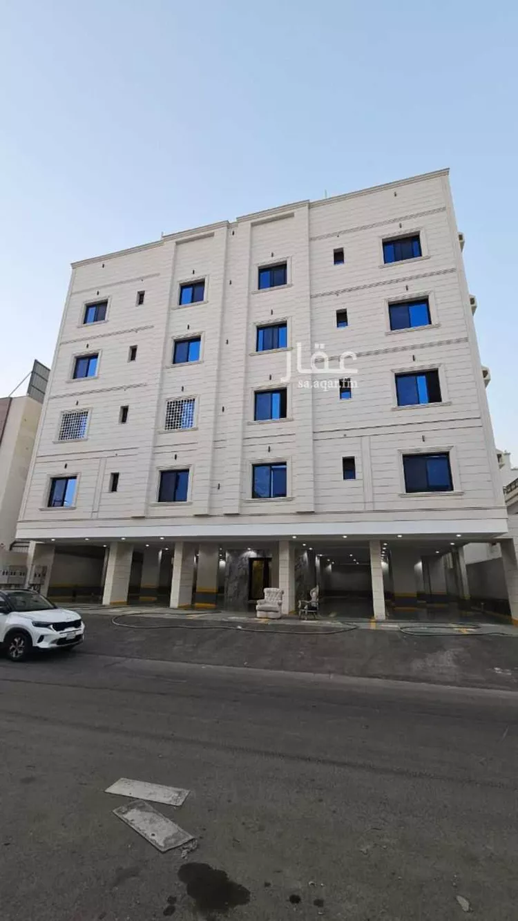 شقة للبيع في شارع قيس بن الخشخاش ، حي الصفا ، جدة ، جدة