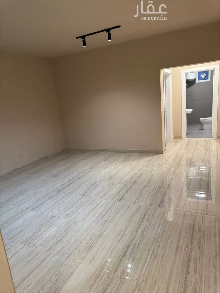 شقة للإيجار في شارع البحر الأحمر ، حي الوادي ، الرياض ، منطقة الرياض صورة 3