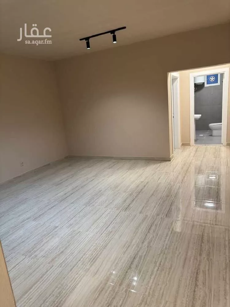 شقة للإيجار في شارع البحر الأحمر ، حي الوادي ، الرياض ، منطقة الرياض صورة 3