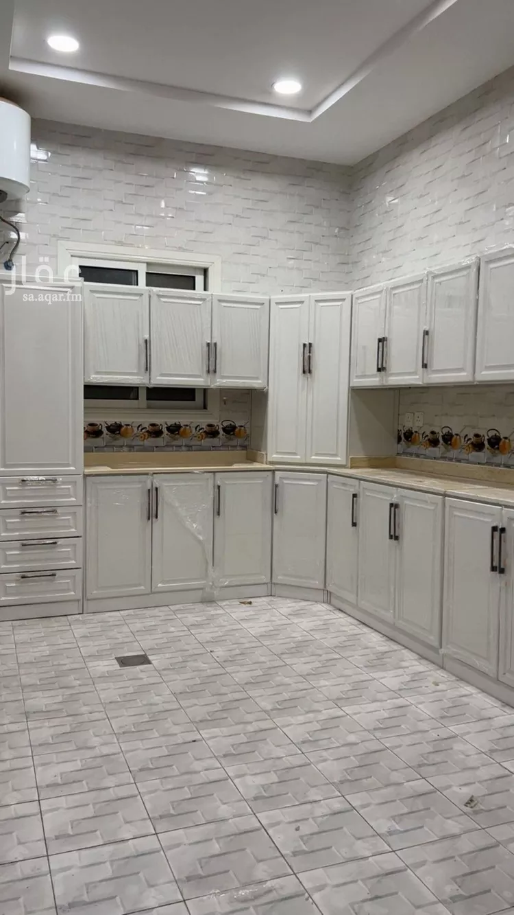 شقة للإيجار في شارع أحمد بن محمد البصري, حي العارض, مدينة الرياض, منطقة الرياض