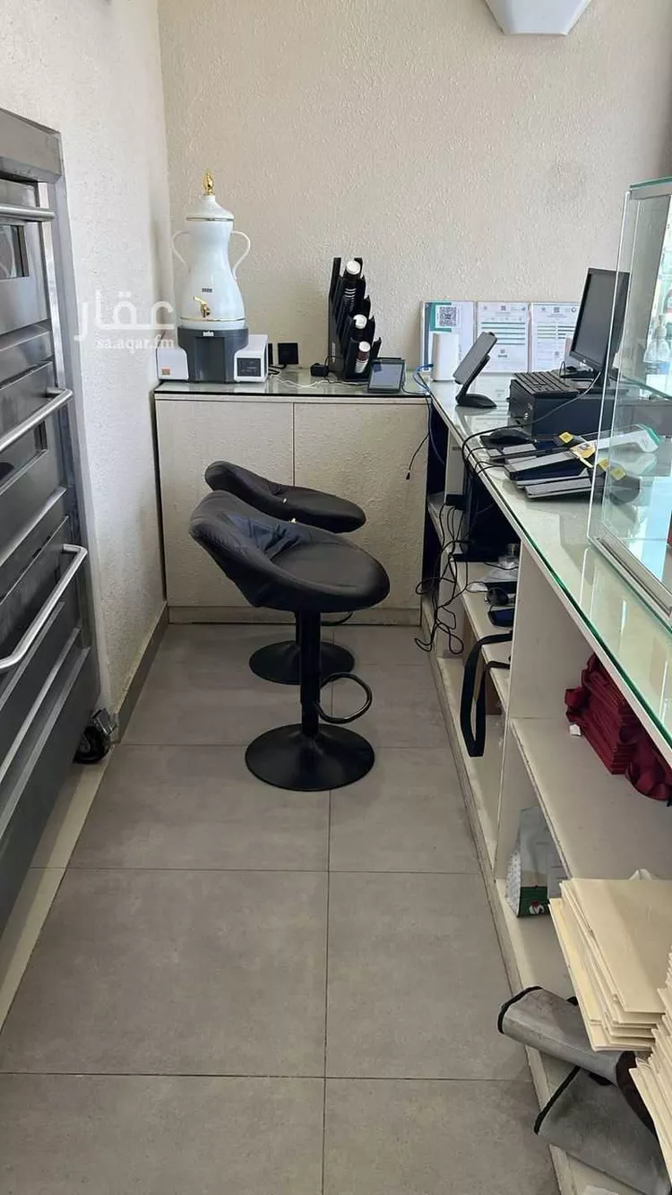 محل للإيجار في شارع الطائف ، حي ظهرة لبن ، الرياض ، منطقة الرياض صورة 3